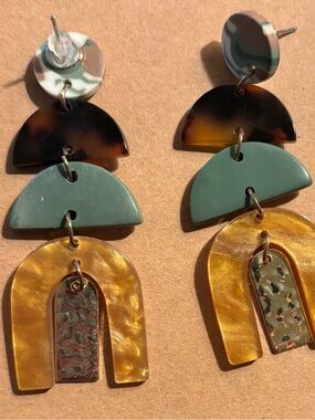 Mixed Stone Arch Drop Earrings in Green and Gold